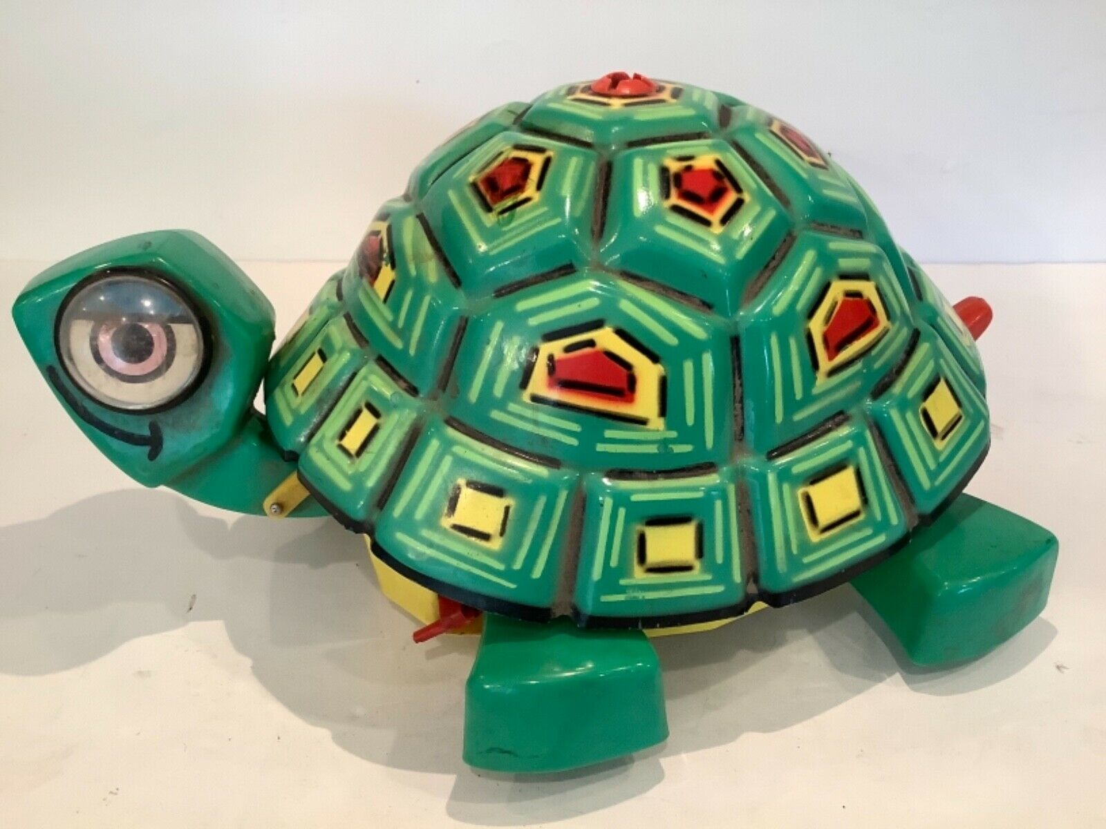 Vintage 1964 Cragstan Wacky Turtle Windup Plastic Toy **as-is* No Key/for Repair